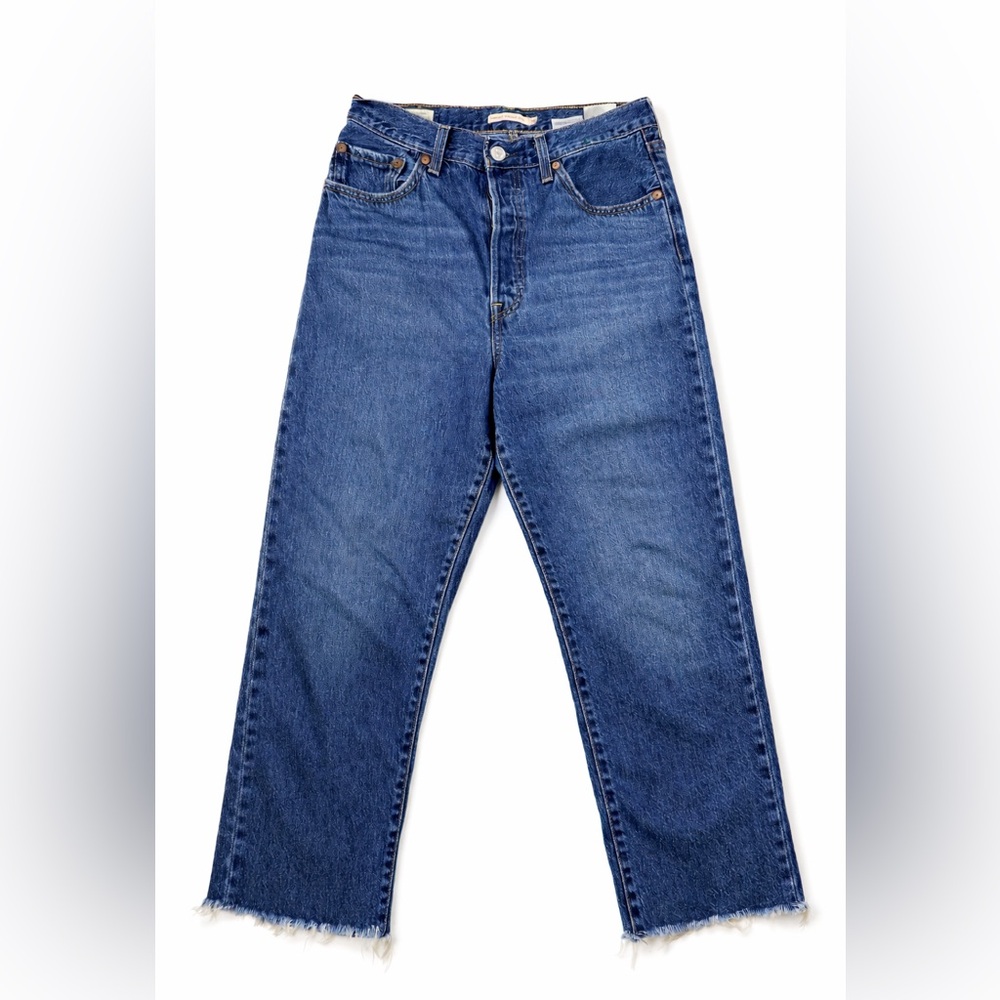 Levi’s Ribcage Straight Ankle Jeans W30 High Rise Raw Hem Medium Wash